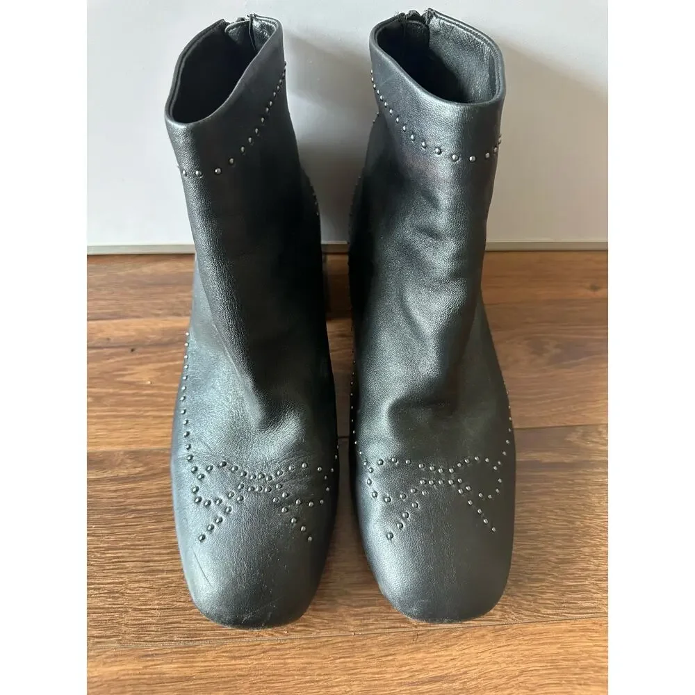 Donald Pliner Black Cagne Bow Studded Leather Chelsea Bootie - Picture 1 of 7
